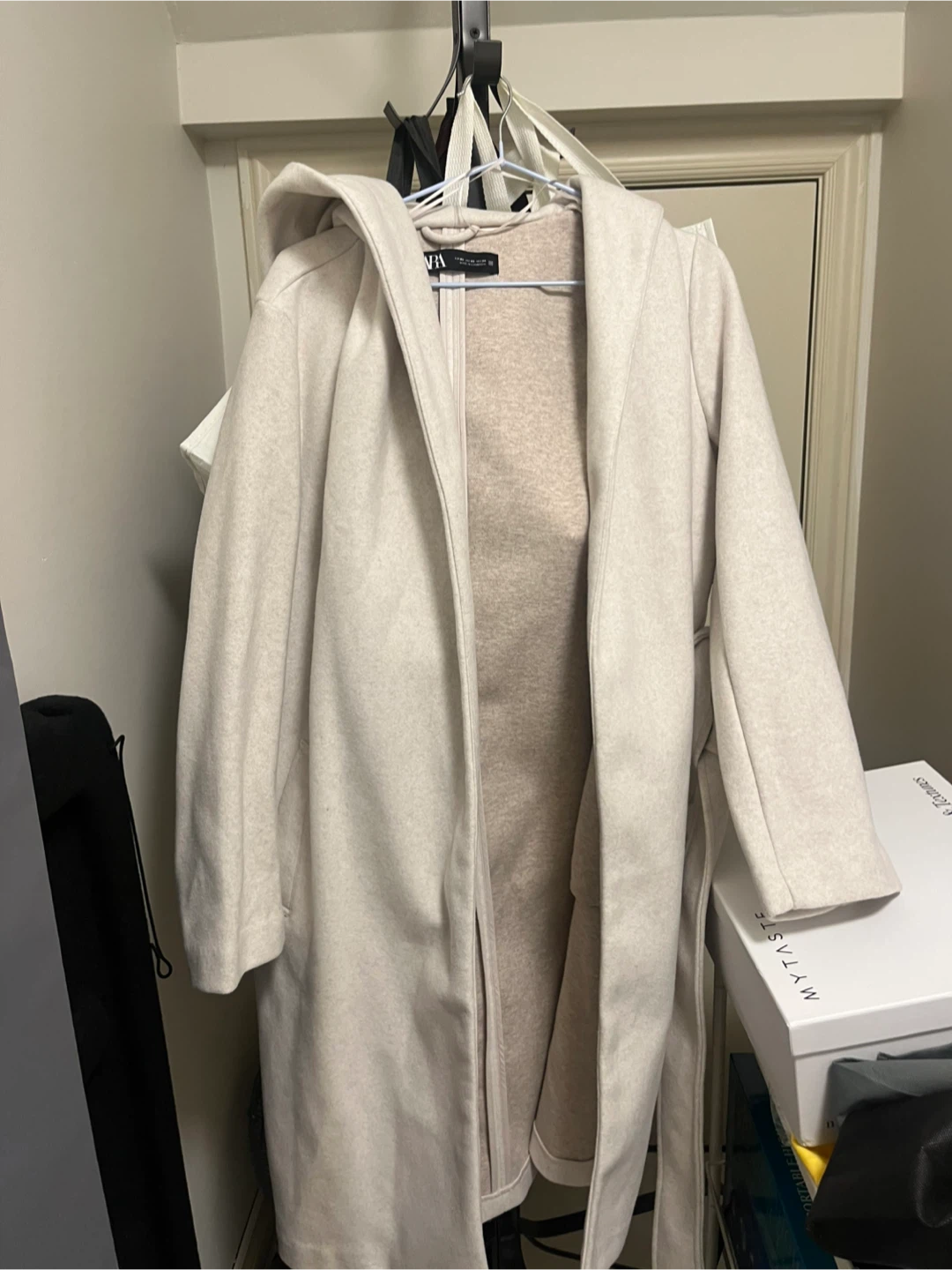 ZARA Soft Hooded Coat – Ecru – XS – Style #3046/266 - photo 2