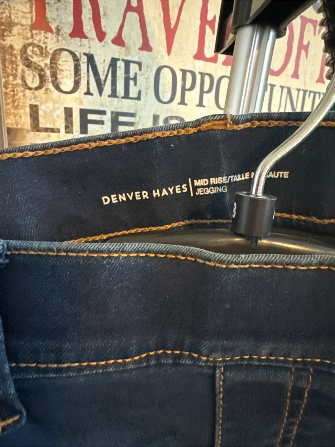 Denver Hayes Mid Rise Jegging - Size 8 image indicator(2)