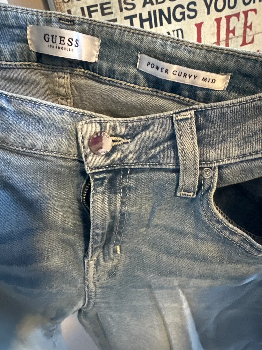 Guess Power Curvy Mid Jeans image indicator(2)