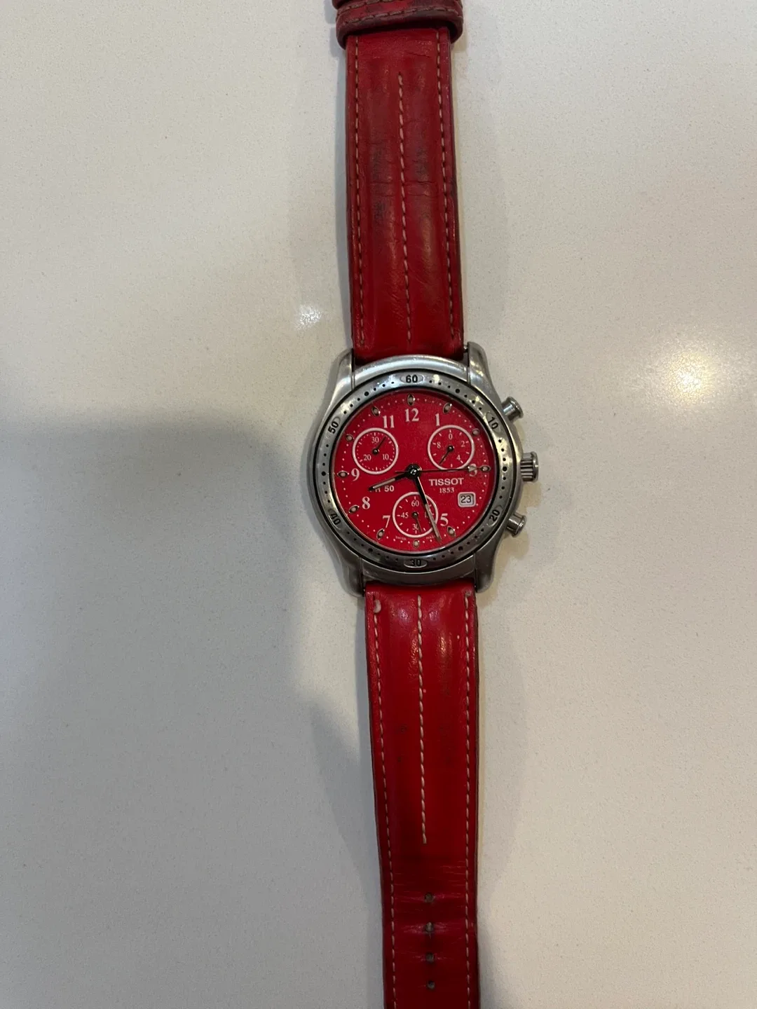 Tissot 1853 Red Dial Watch image indicator(2)