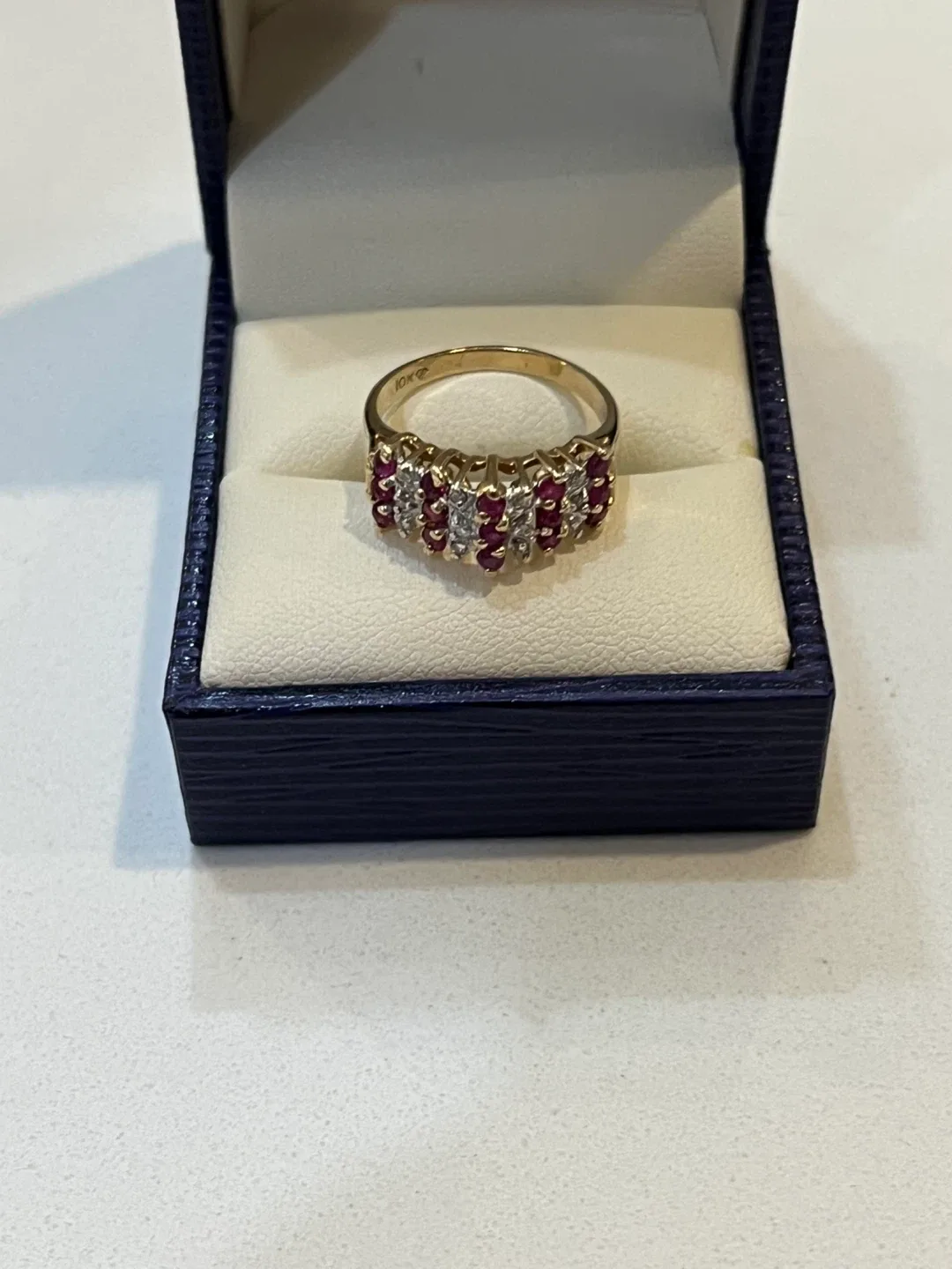 Ruby and Diamond Ring image indicator(3)