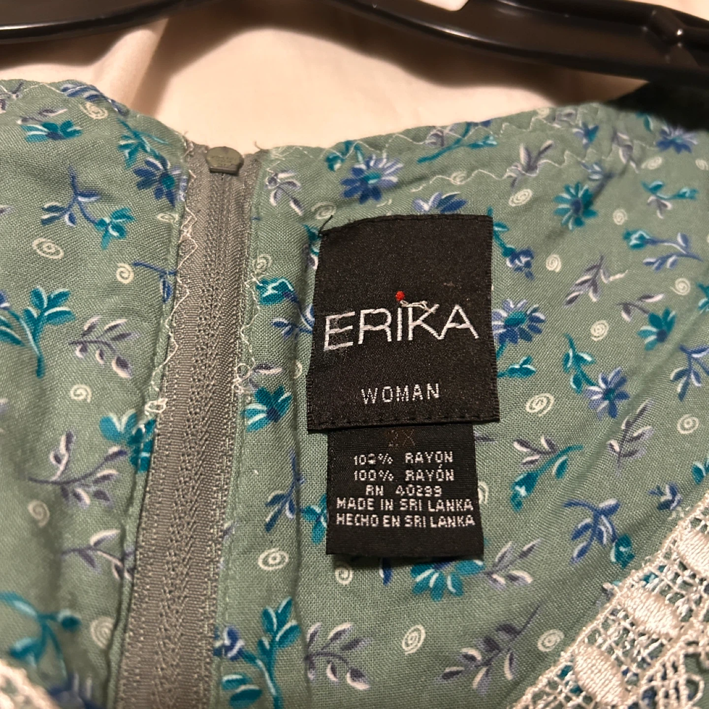 Erika Green Floral Dress with Lace Collar - photo 4