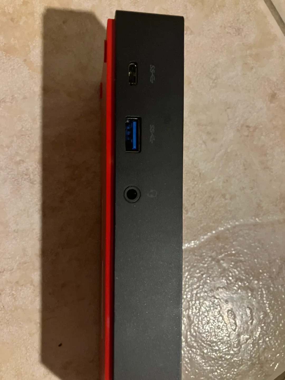 Lenovo ThinkPad Thunderbolt 3 Dock Gen 2 image indicator(2)