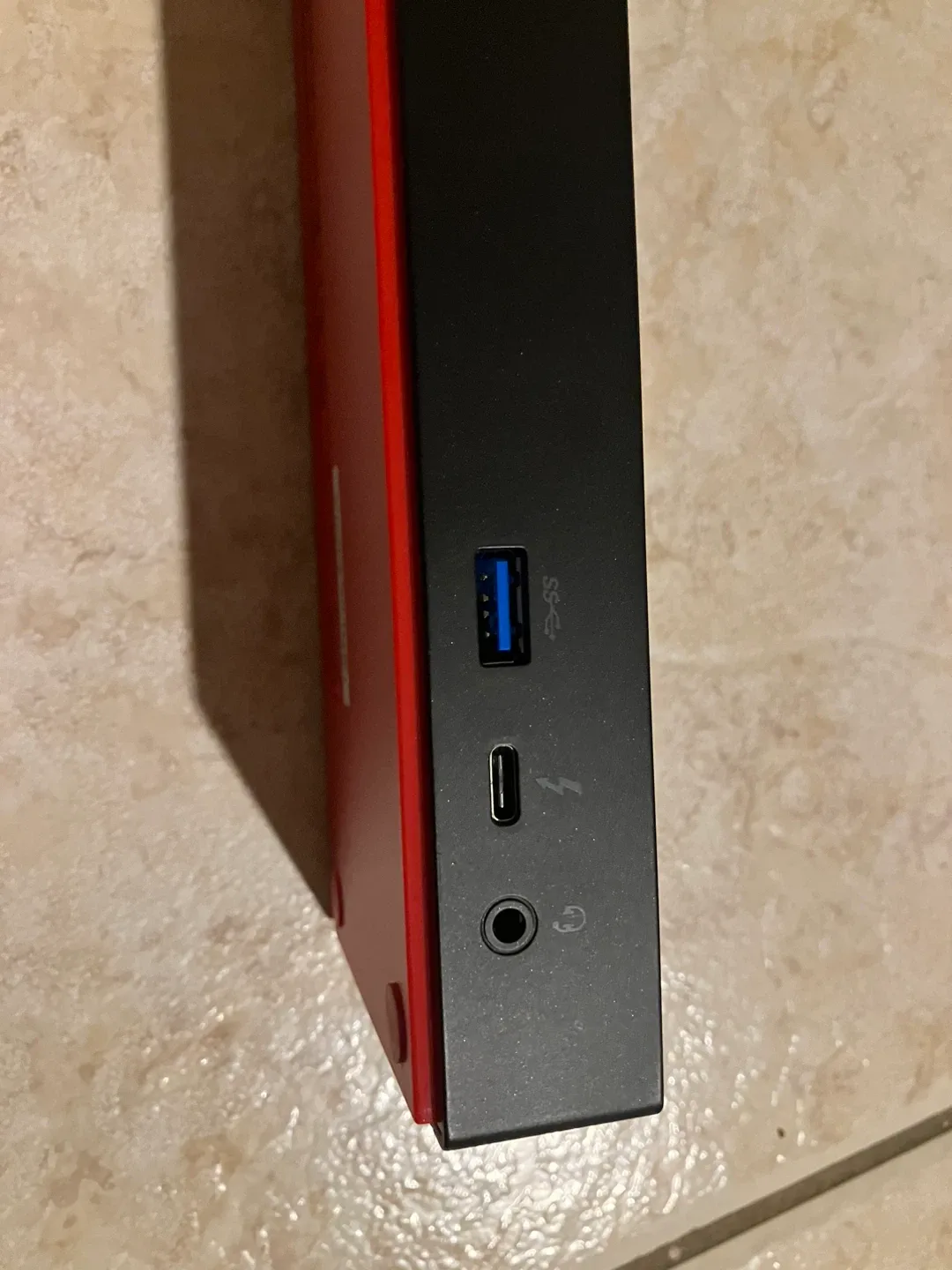 Lenovo ThinkPad Thunderbolt 3 Dock Gen 2 image indicator(2)