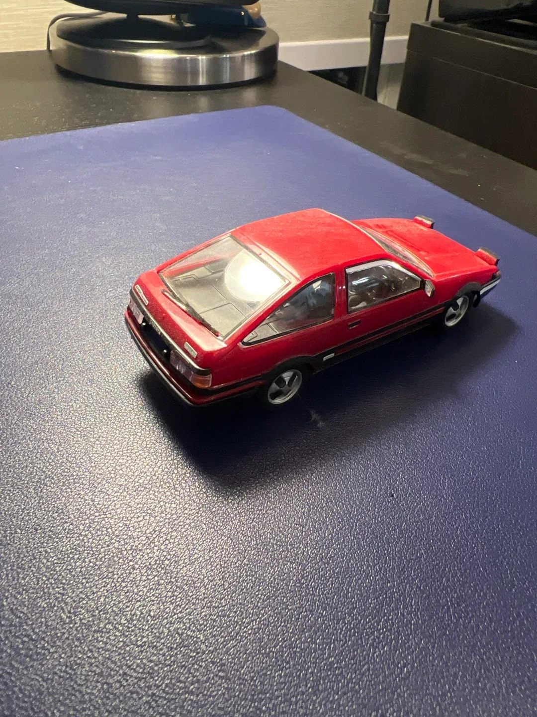 Aoshima Toyota Sprinter Trueno AE86 Model Car image indicator(2)