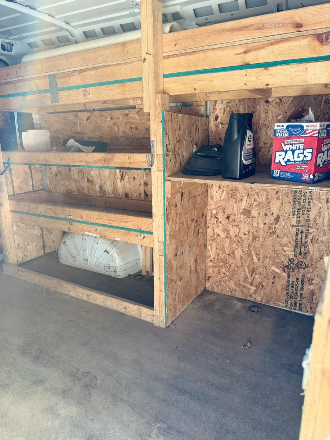 RAM ProMaster 2500 Cargo Van image indicator(5)