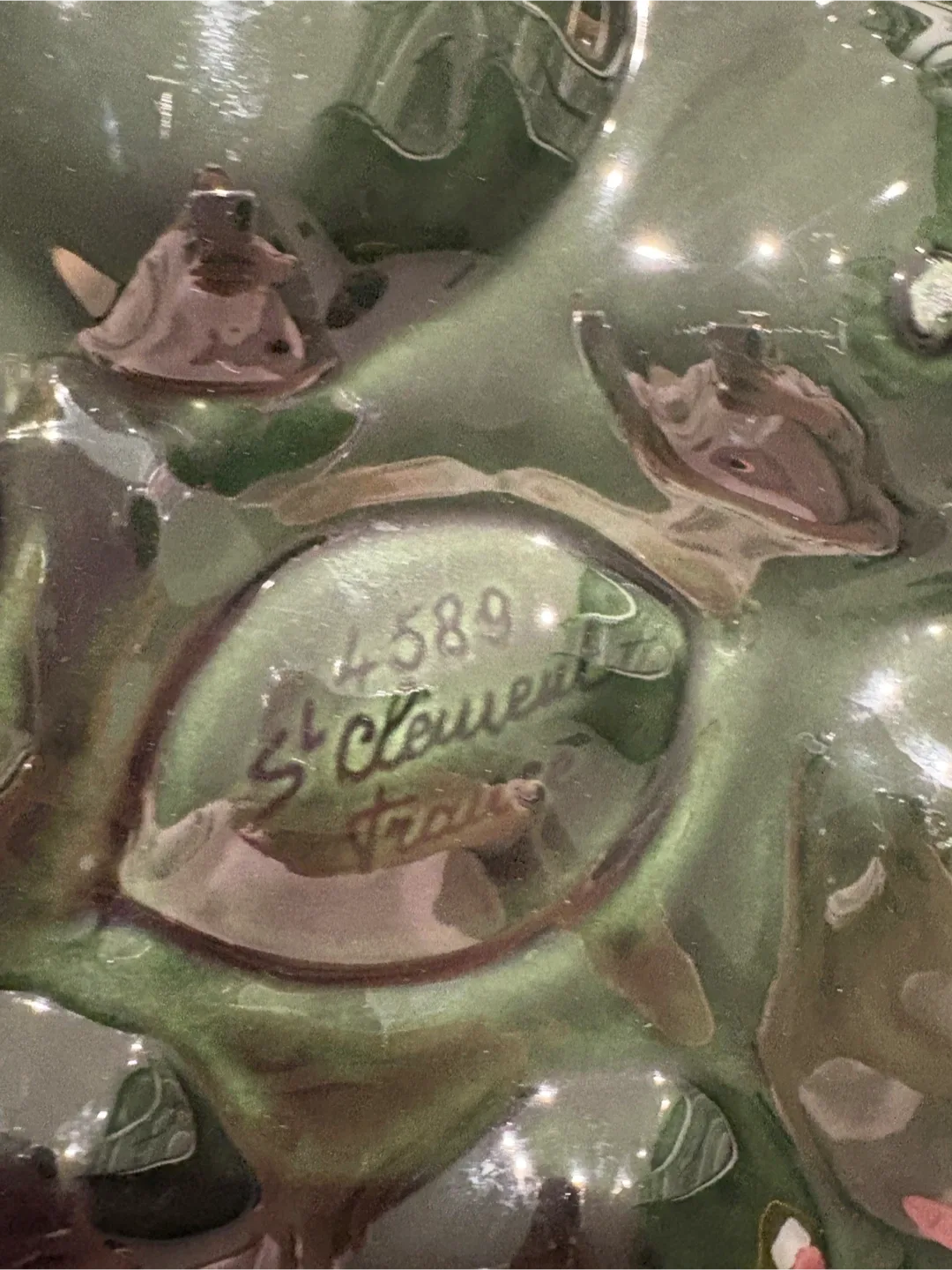 St Clement France Oyster Plates image indicator(2)