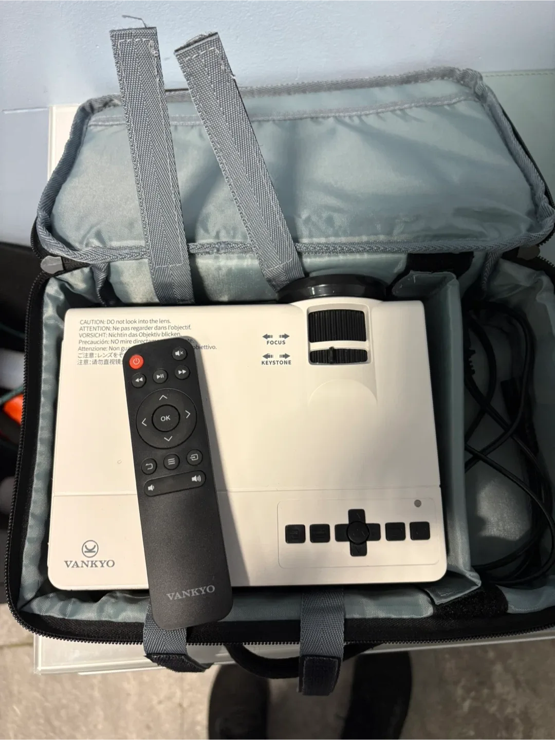 Vankyo Video Projector with Box image indicator(2)