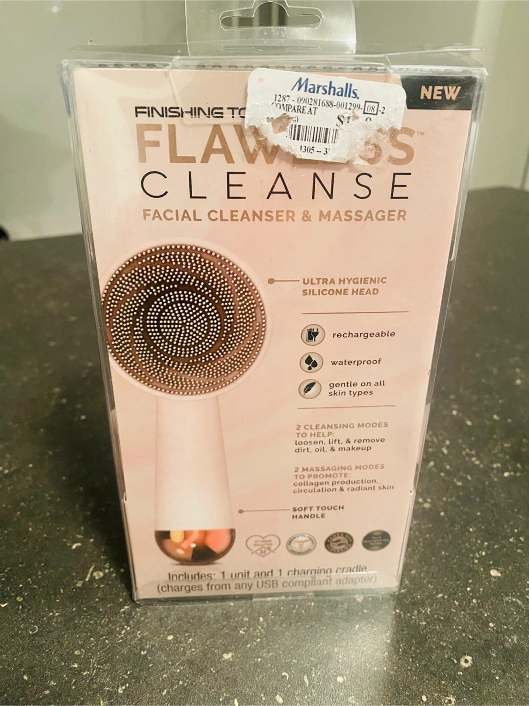 New Finishing Touch Flawless Cleanse Facial Cleanser - photo 3