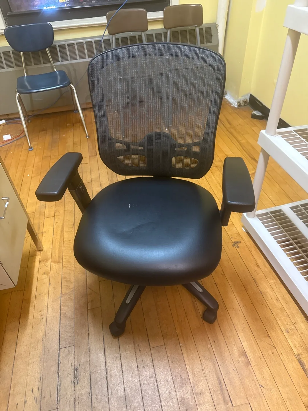 Black Office Chair thumbnail