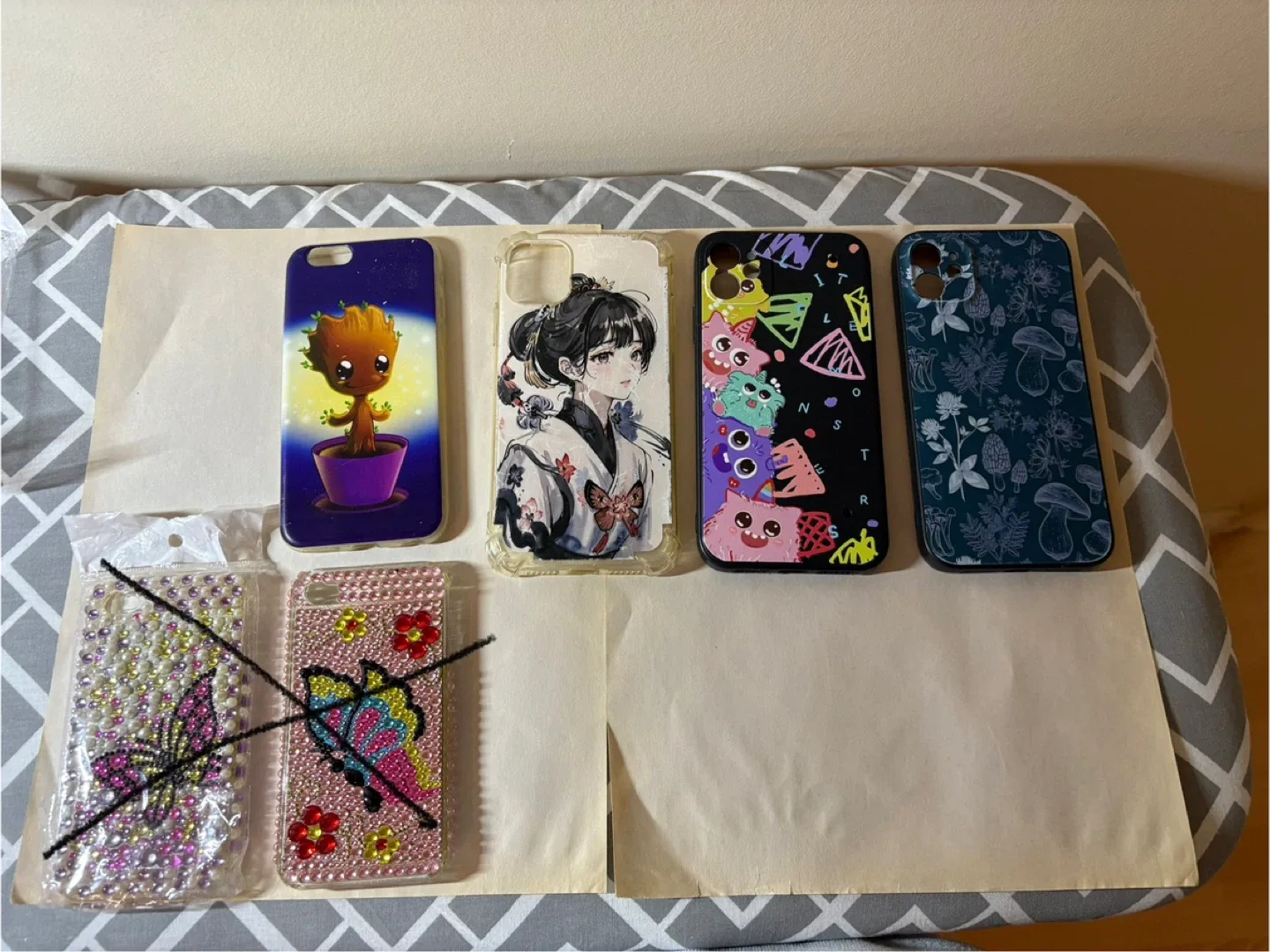 Assorted Phone Cases - Various Designs thumbnail