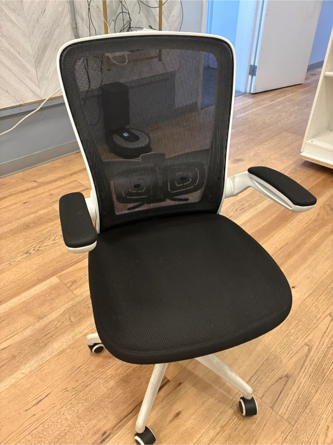 Black & White Office Chair thumbnail