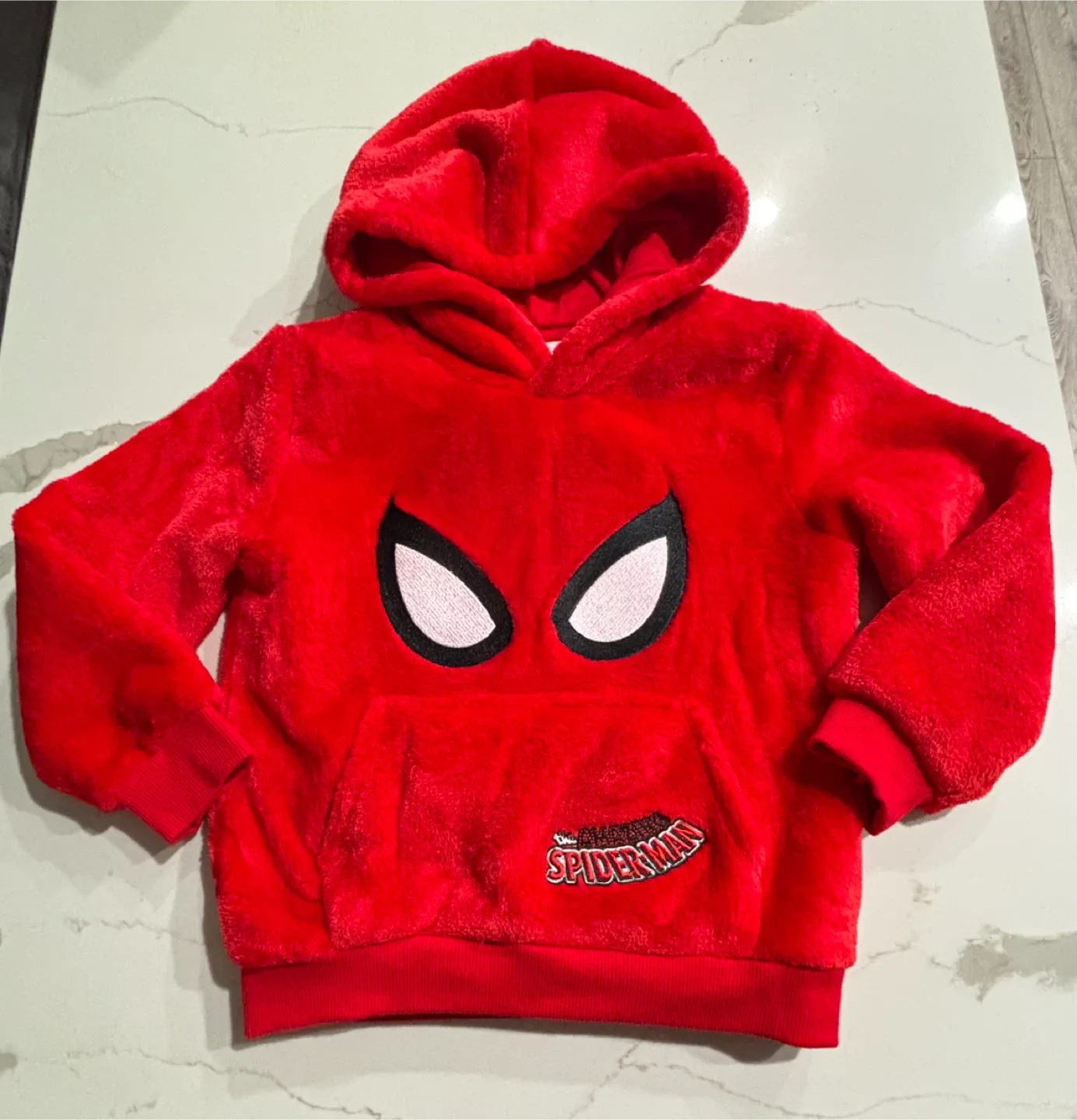NEW H&M “The Amazing Spider-Man” Cozy Pile Red Hoodie Size 5/6