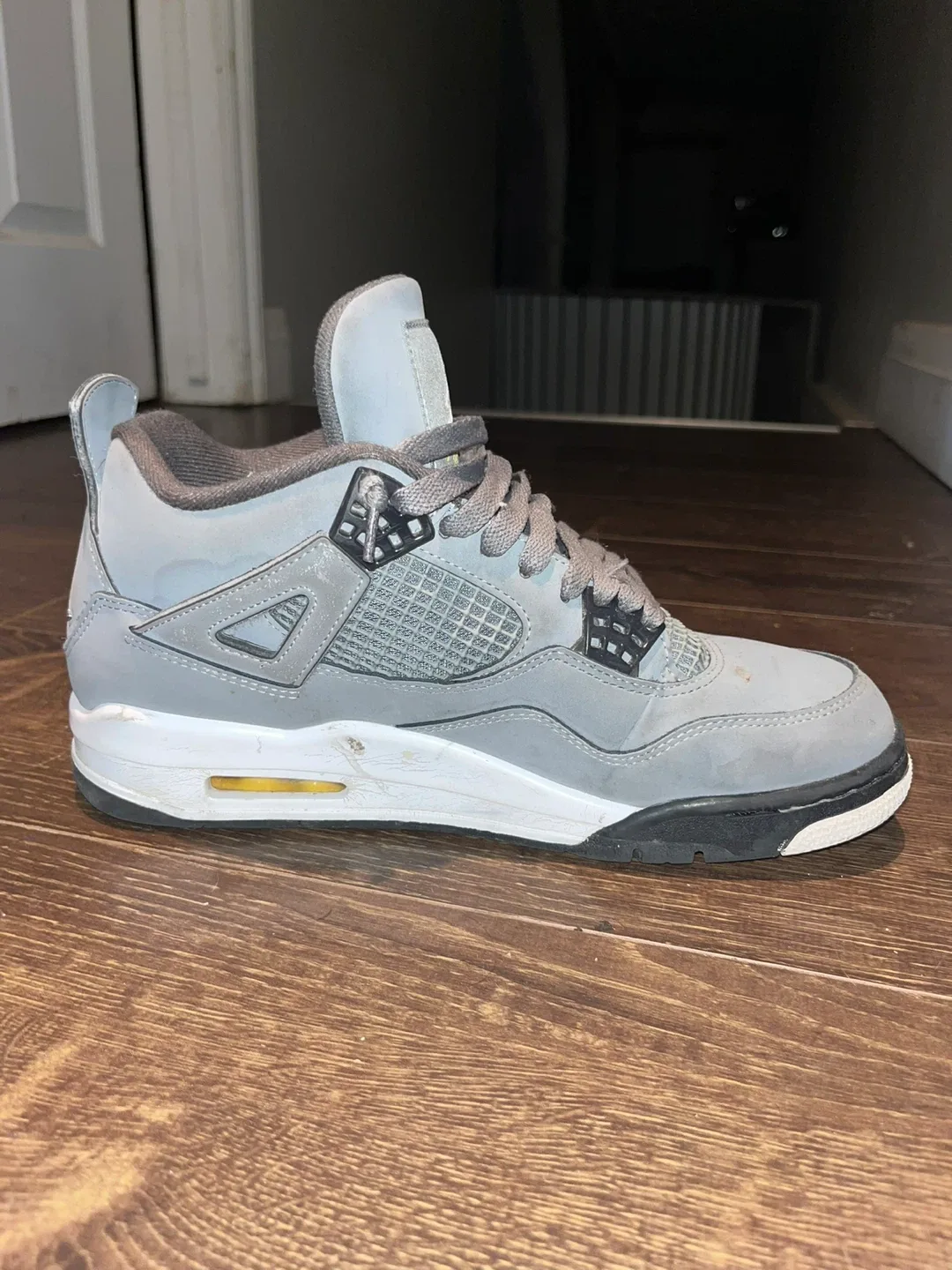 Air Jordan 4 Retro Cool Grey image indicator(3)
