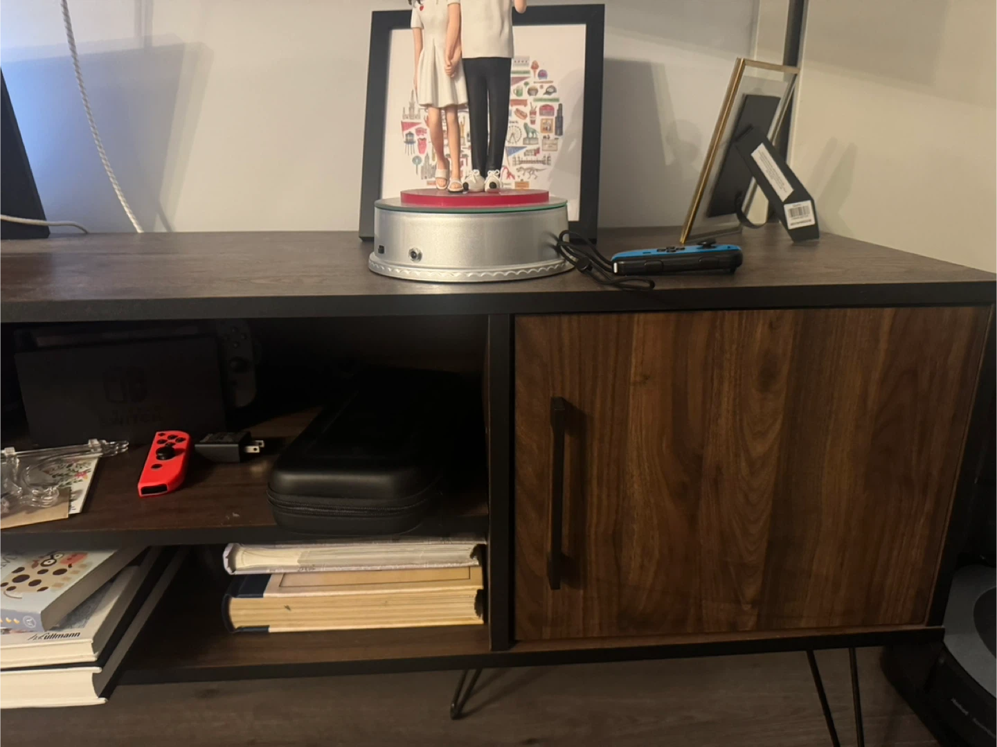 Mid-Century Modern TV Stand - 59 inch - photo 4