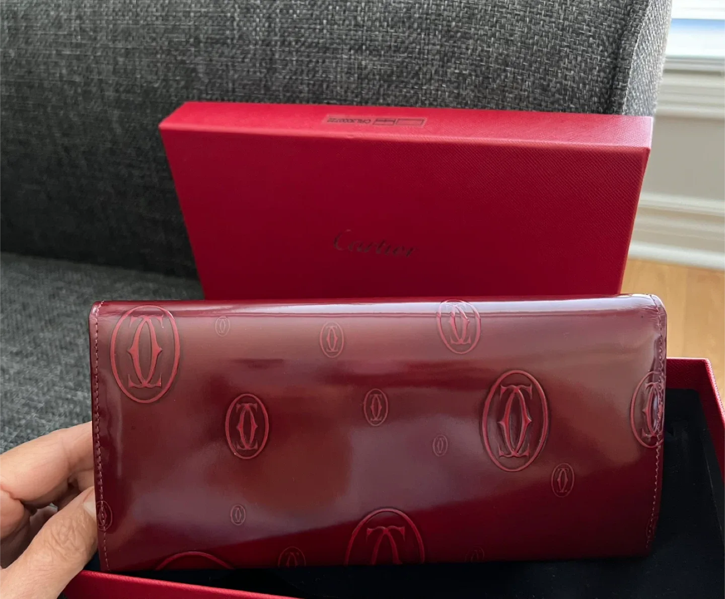 Cartier Red Patent Leather Wallet image indicator(6)