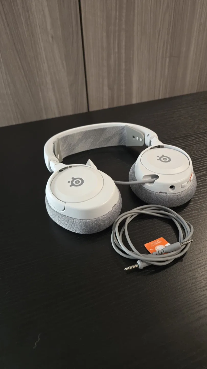 SteelSeries Arctis 1 White Gaming Headset image indicator(2)