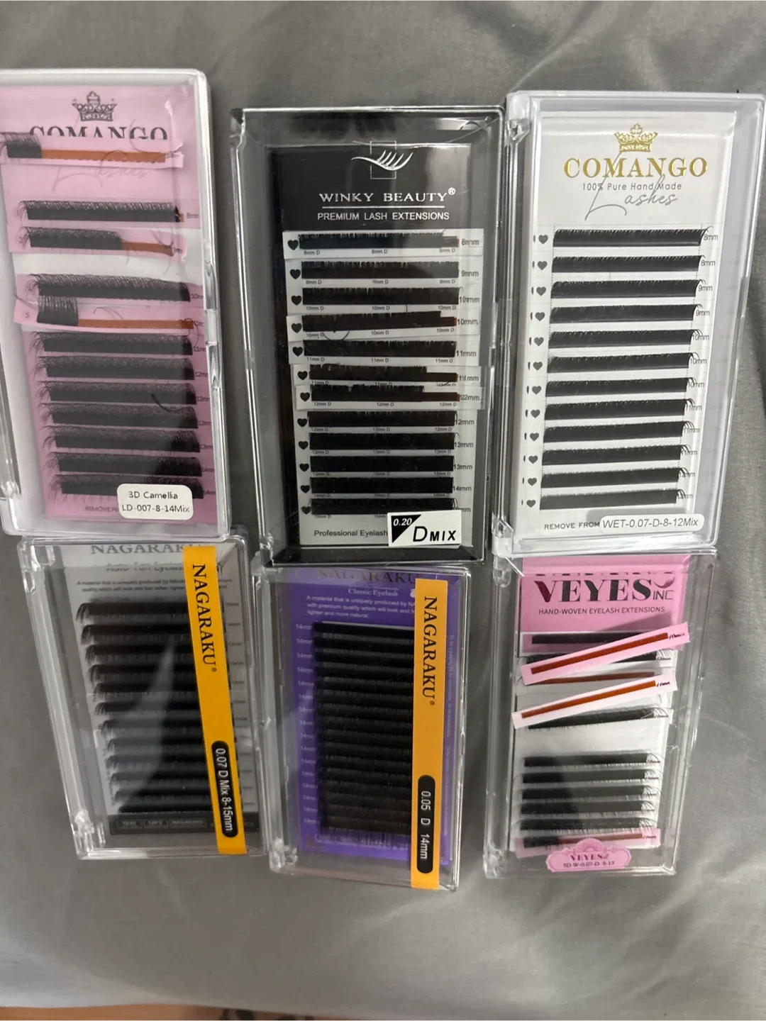 Eyelash Extension Lot - Comango, Nagaraku, Veyes image indicator(4)