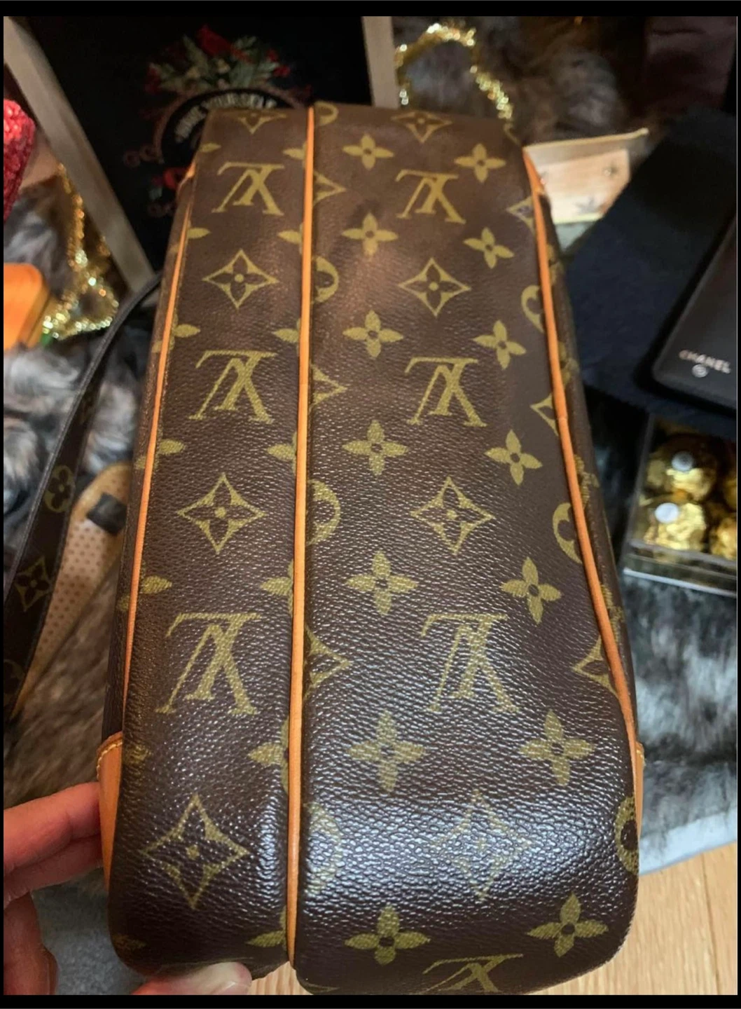 Louis Vuitton Nil 28 Monogram Canvas  Messenger Bag - photo 4