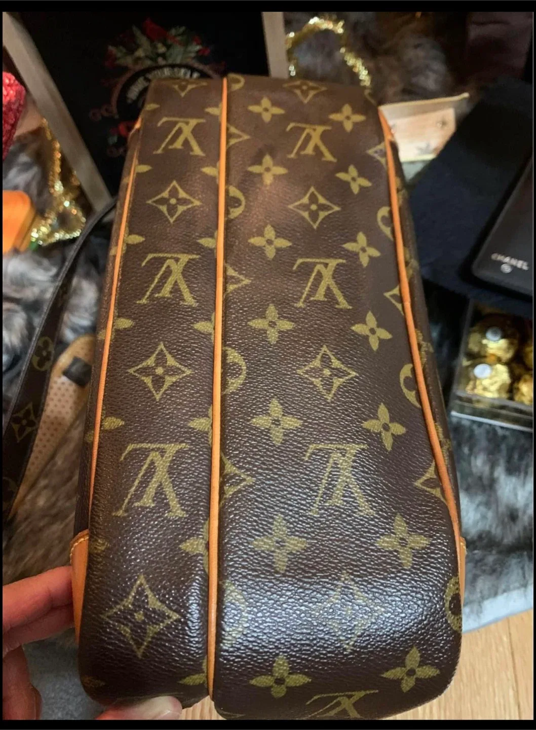 Louis Vuitton Nil 28 Monogram Canvas  Messenger Bag image indicator(4)