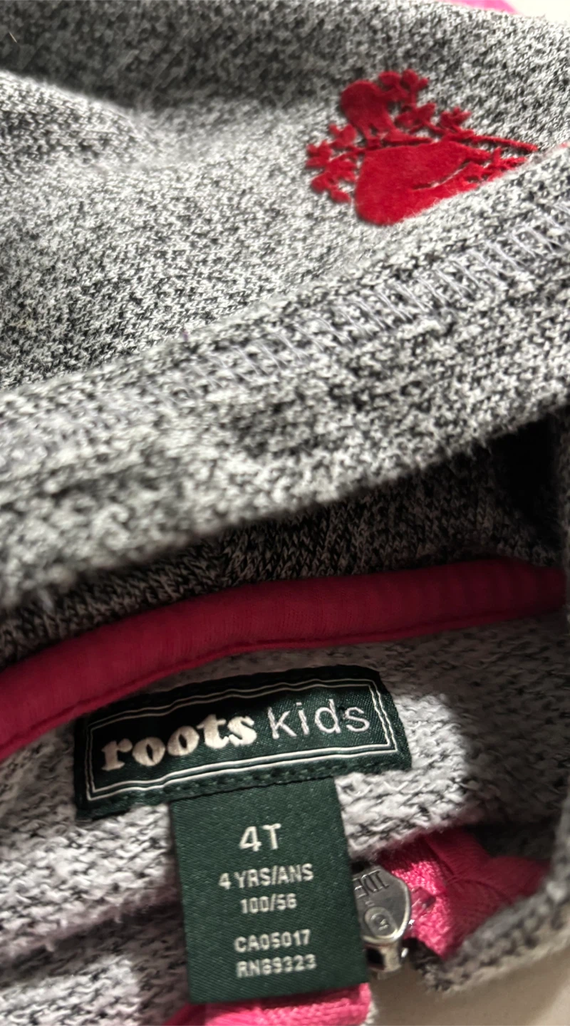 Roots Kids Canada Zip-Up Hoodie - Size 4T - photo 4
