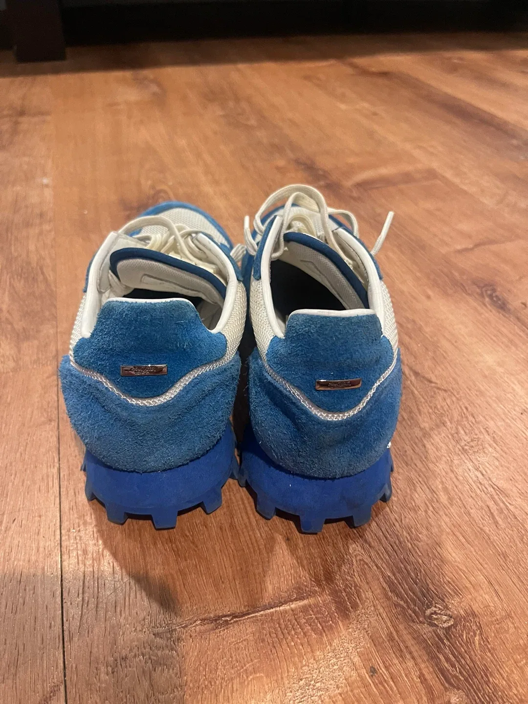 Louis Vuitton Blue Suede Runner Size 9 image indicator(3)