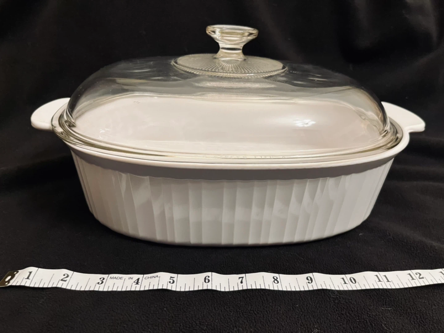 Large Corning Ware Oval Casserole Dish with Lid