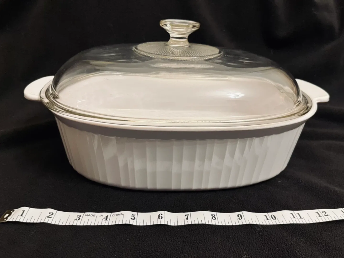 Vintage Corning Ware Oval Casserole Dish with Lid thumbnail