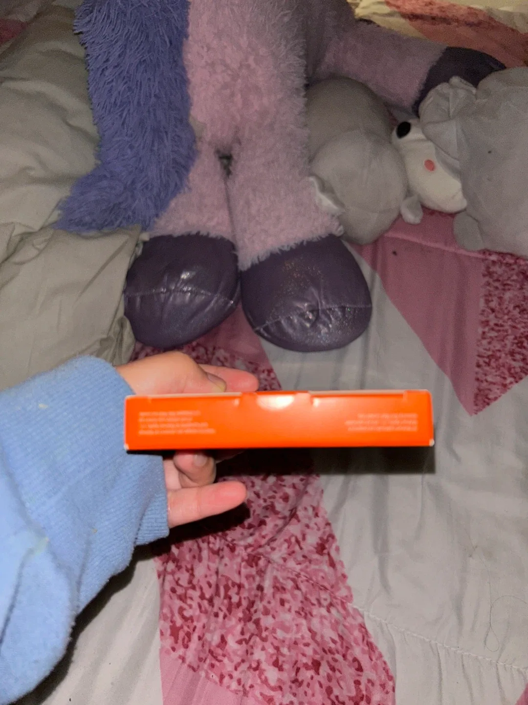 New ONN iPhone 15 Privacy Glass Screen Protector image indicator(4)