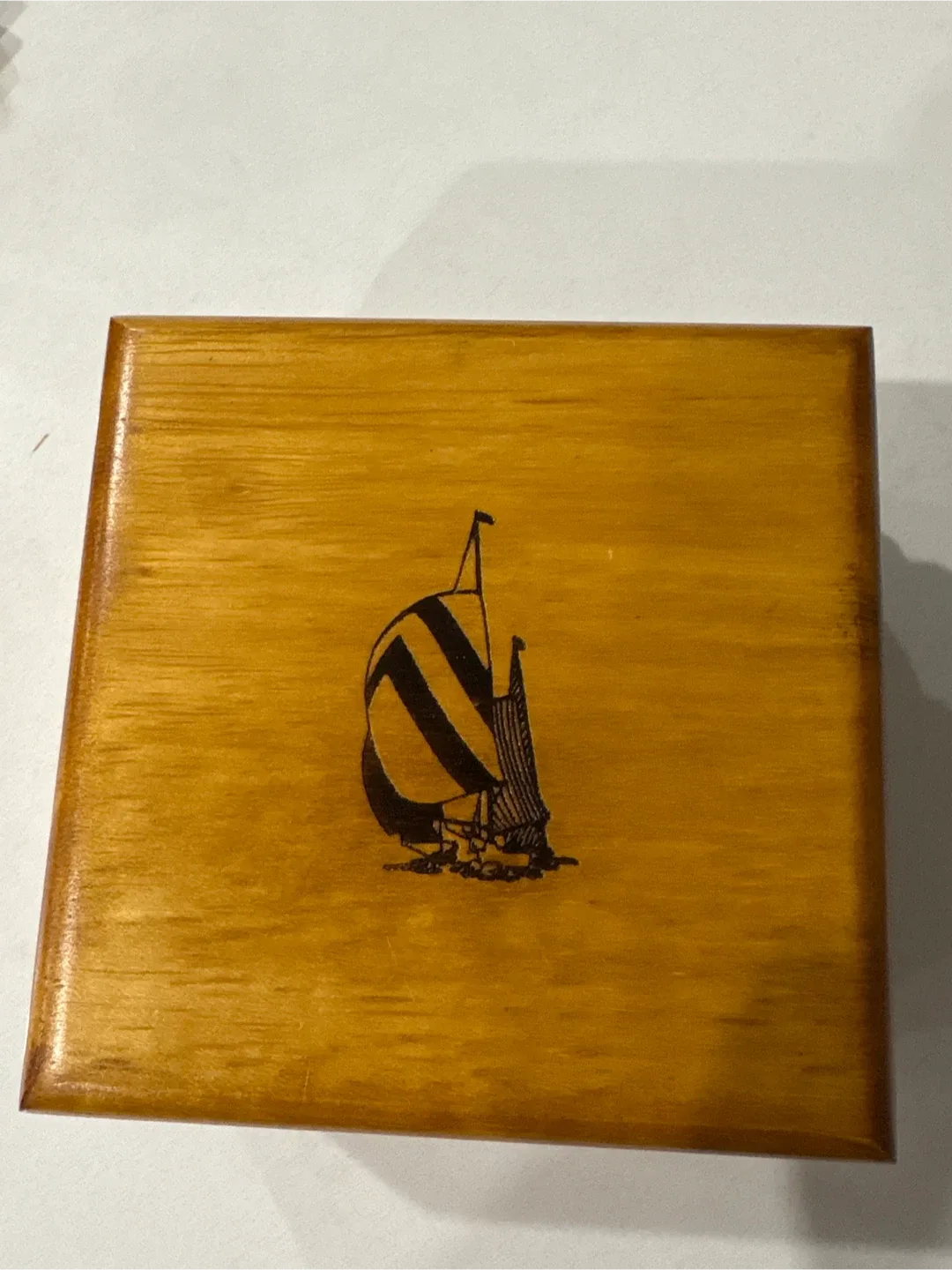 Nautica Watch with Orange Bezel & Extra Band image indicator(3)