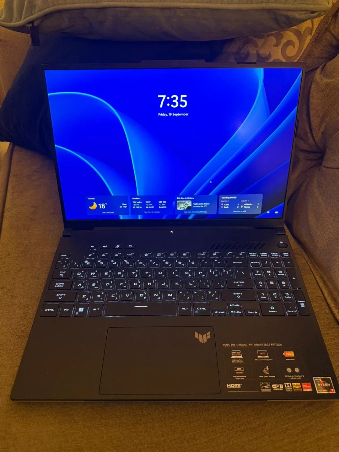 Asus TUF Gaming Laptop image indicator(10)