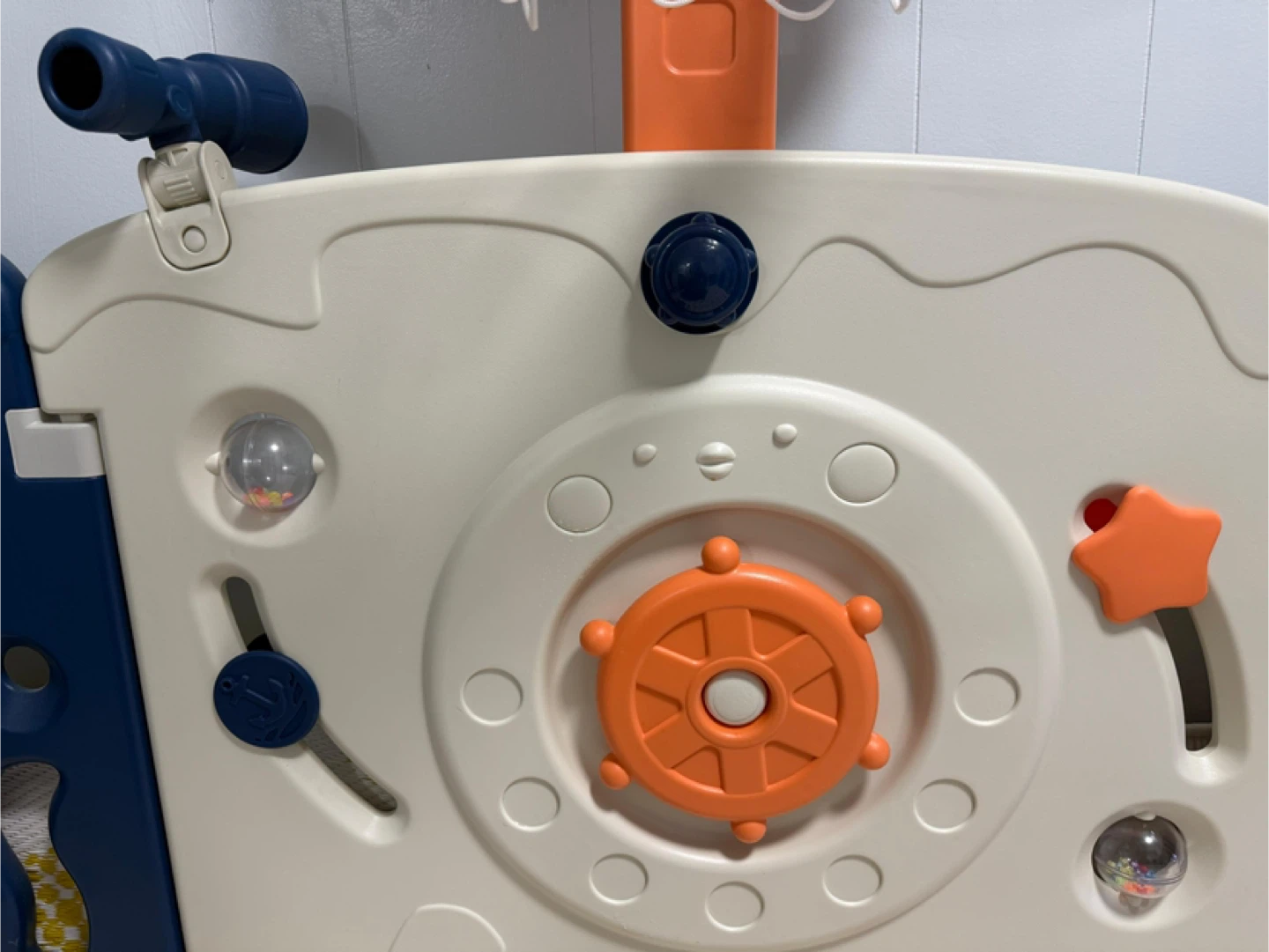 Sea Carnival Baby Playpen/playarea with mat - photo 4