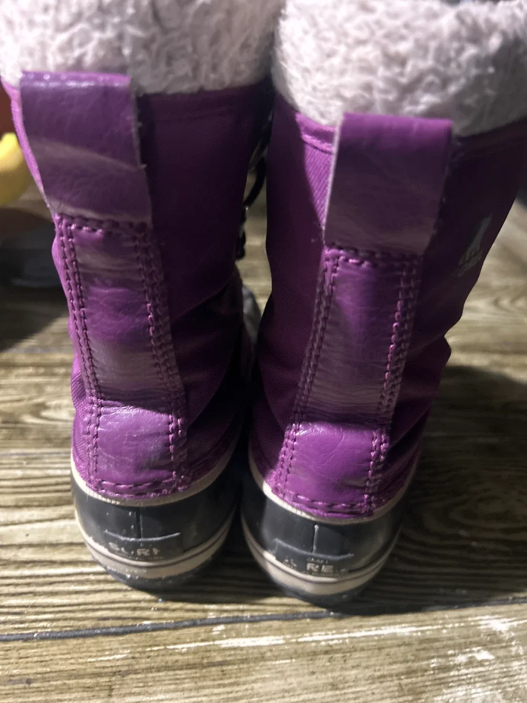 Sorel Purple Winter Boots image indicator(2)