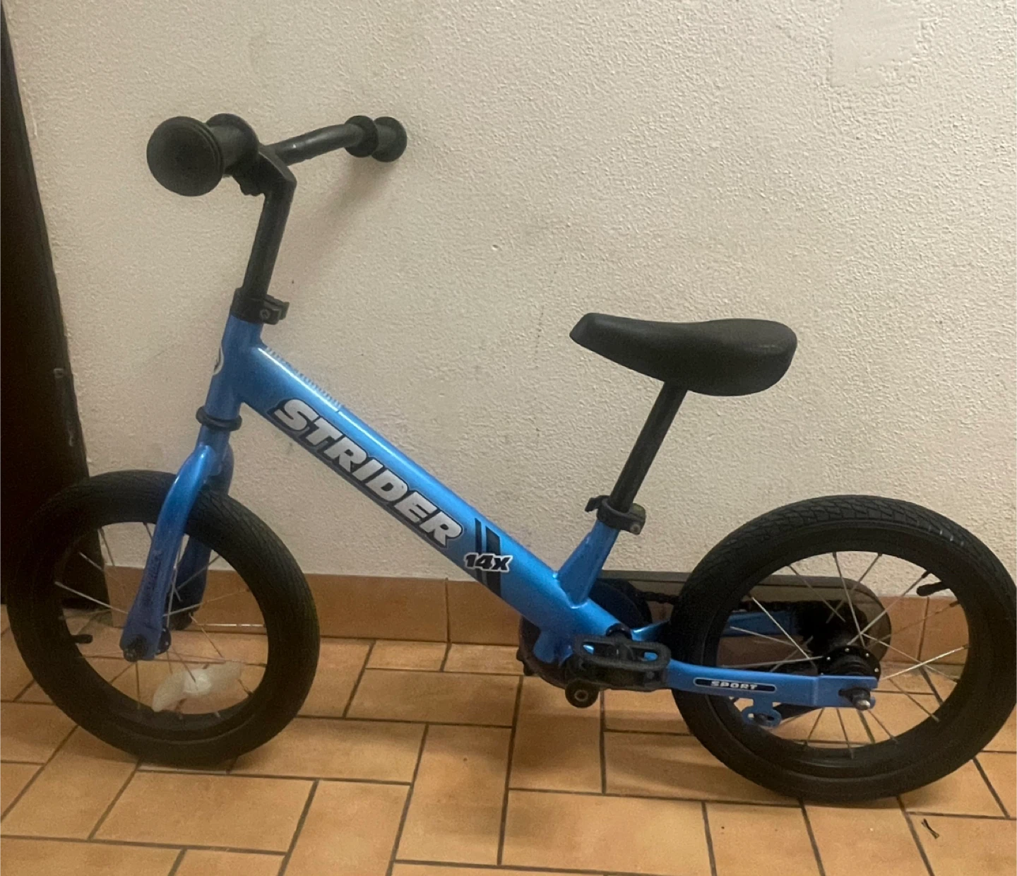 Strider 14x Sport Balance Bike - Blue - photo 2