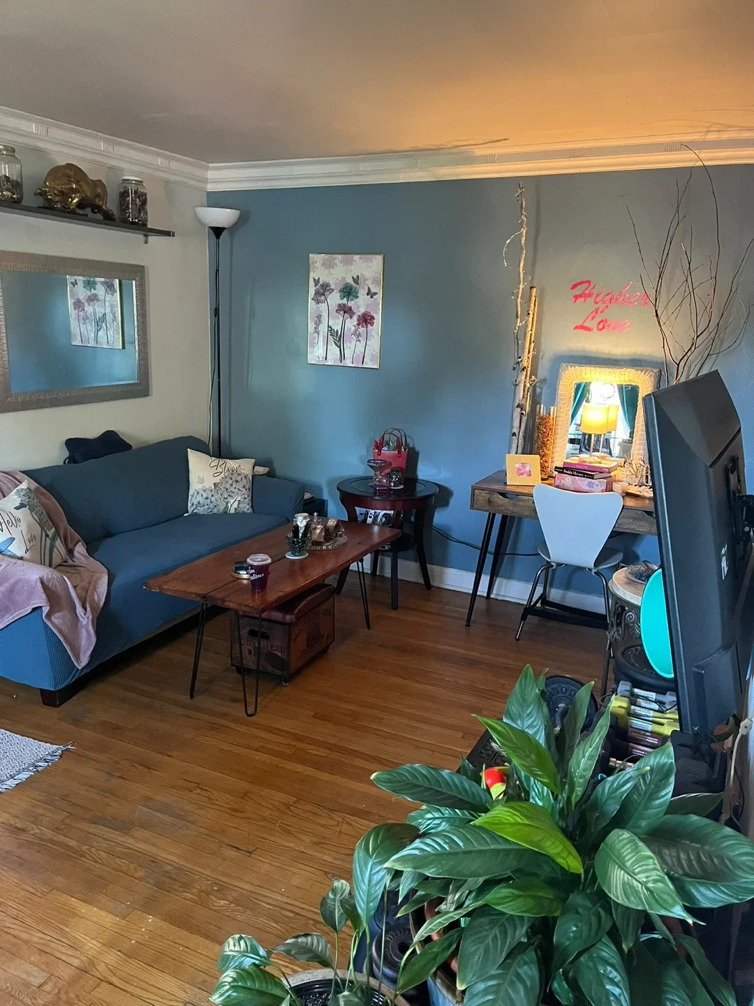 Private Room in Cliffside Village image indicator(5)