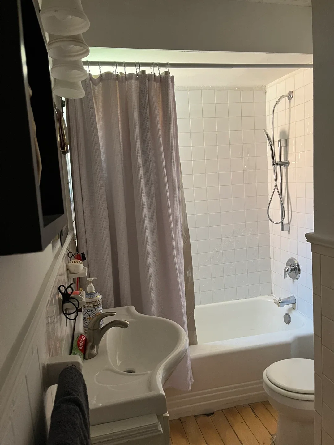 Private Room in Cliffside Village image indicator(10)