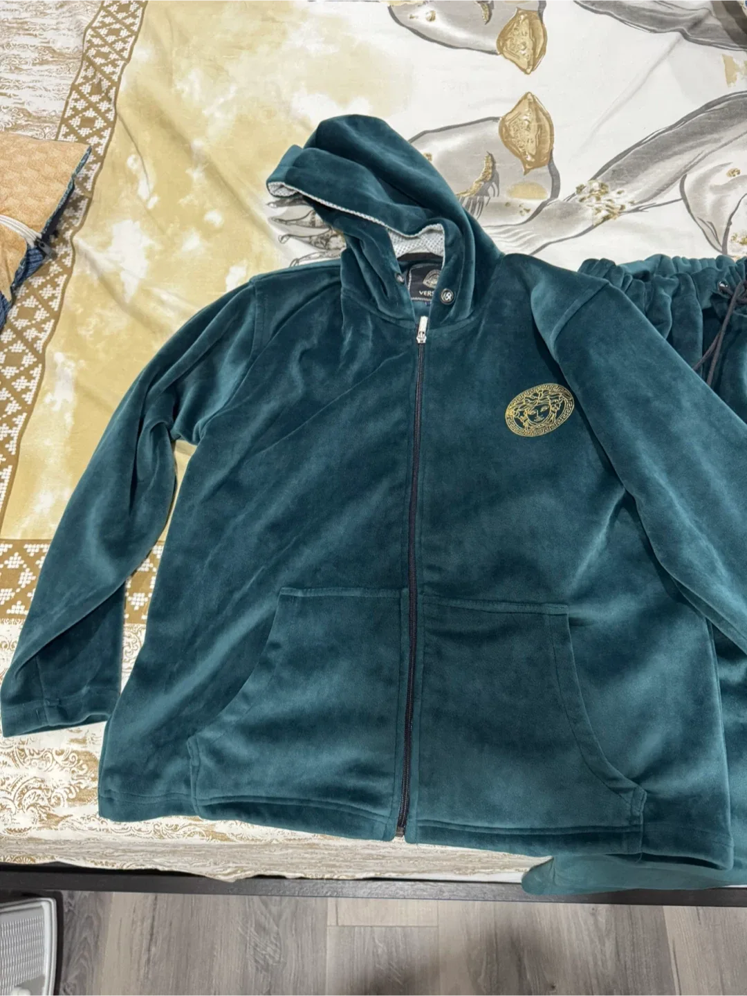 Versace Velour Tracksuit - Green image indicator(4)