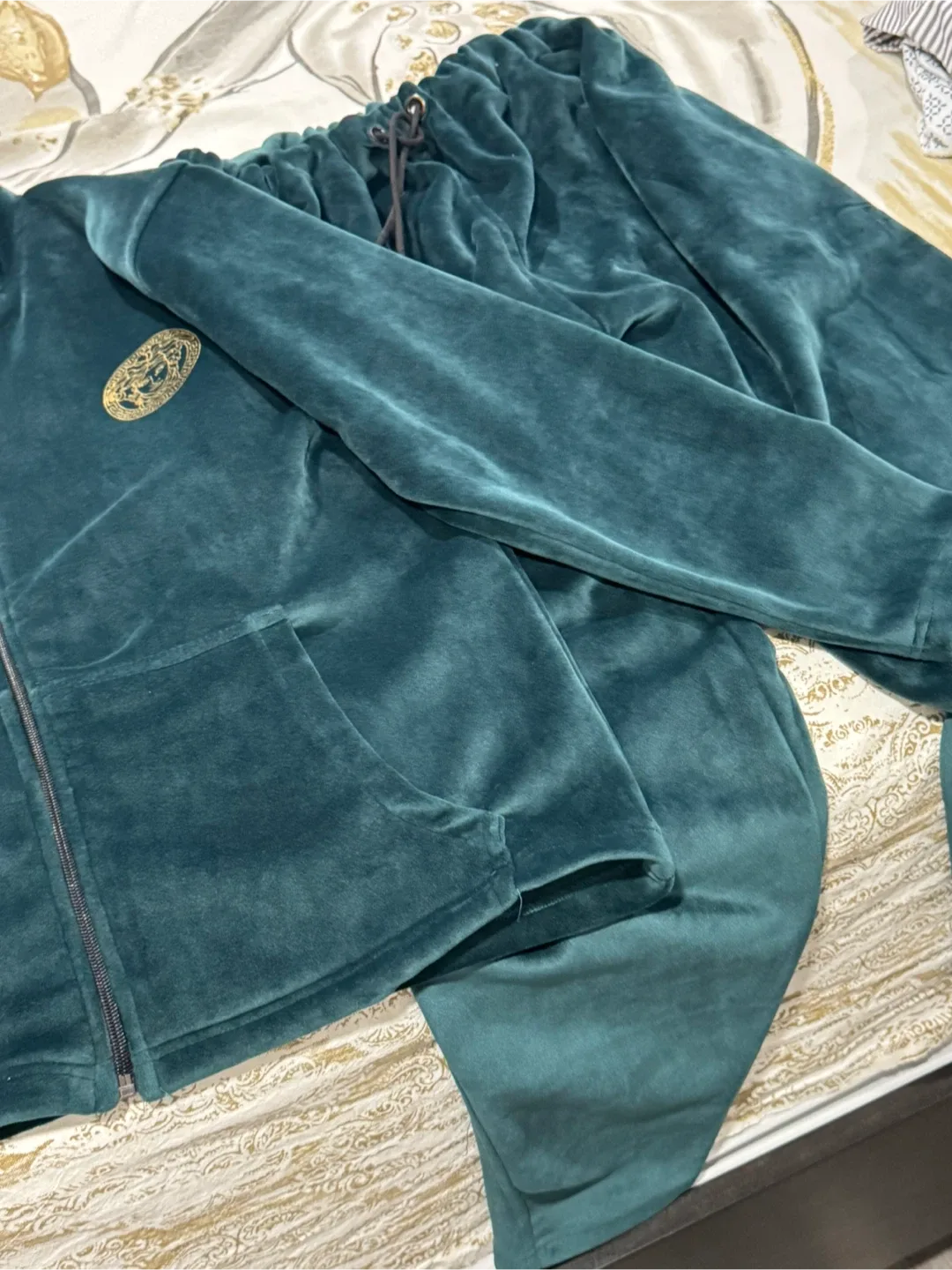 Versace Velour Tracksuit - Green image indicator(10)