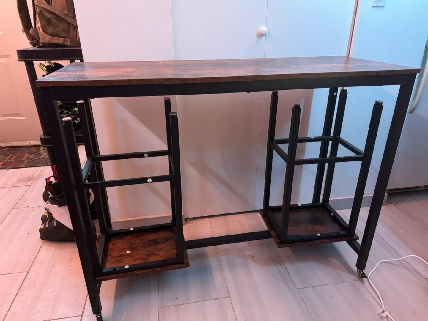 Bar Height Table with Two Stools image indicator(4)
