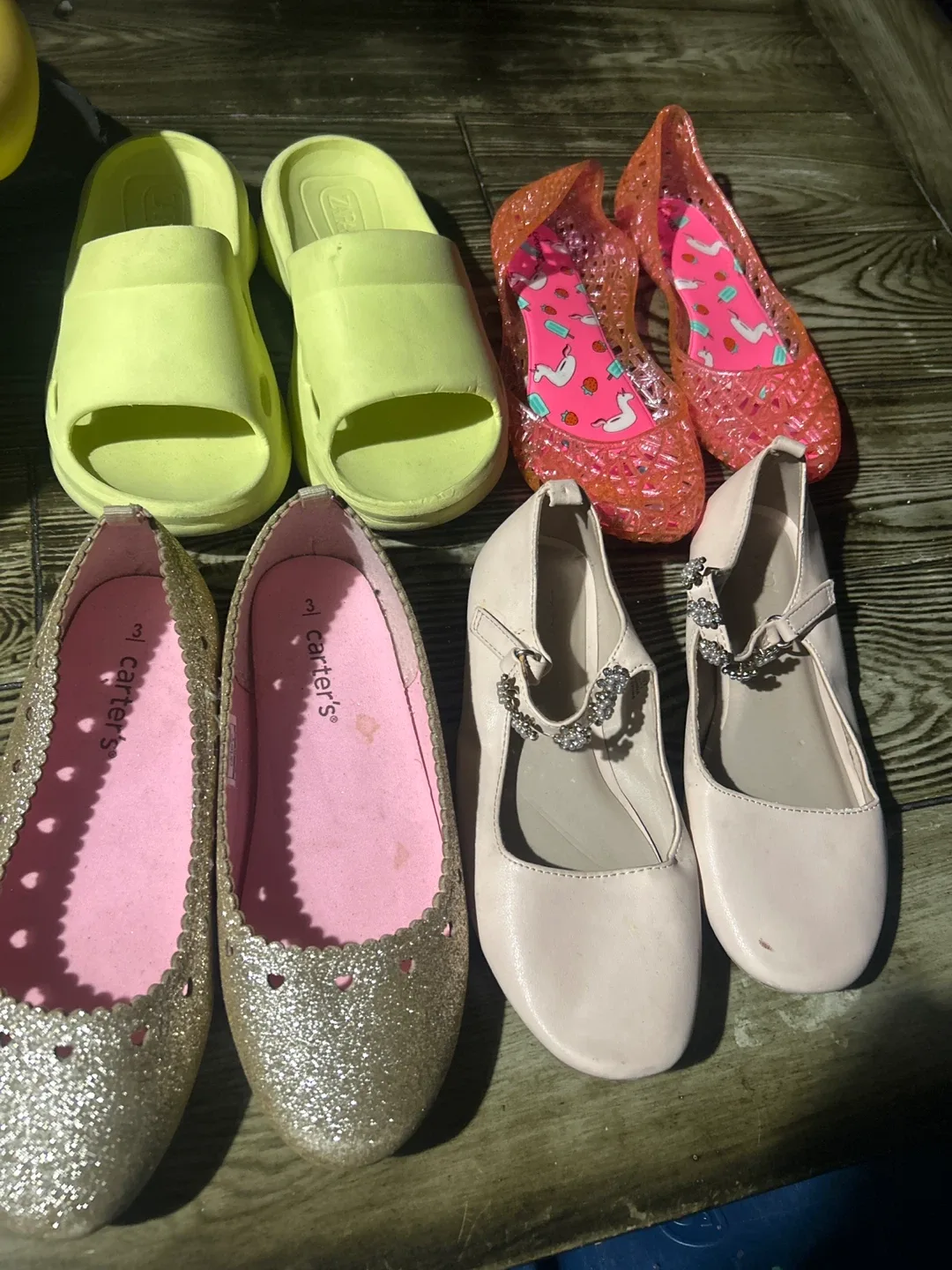 Carter's Gold Glitter Ballet Flats - Size 3 thumbnail