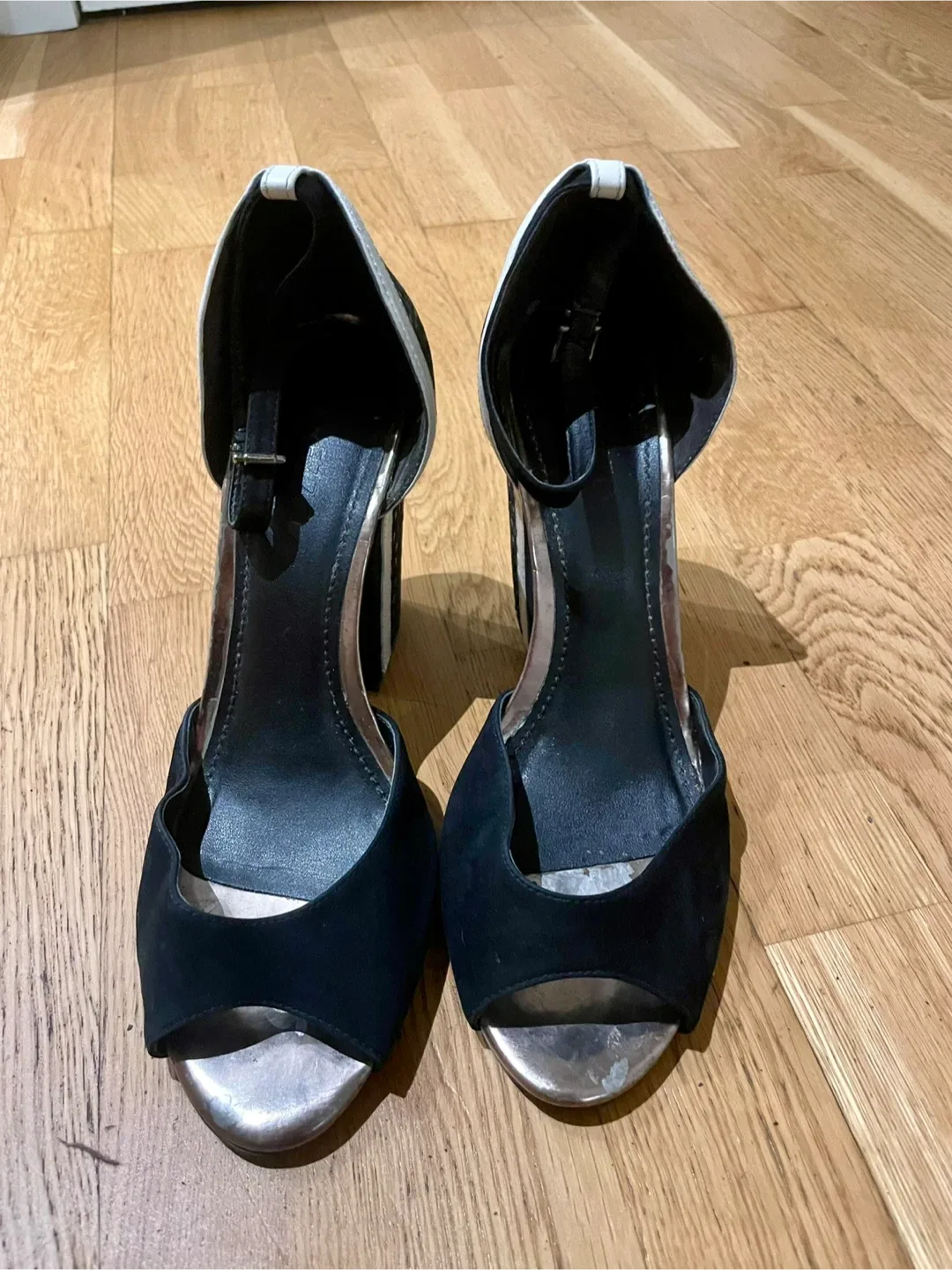 Arezzo Black Heels, Size 9 image indicator(2)