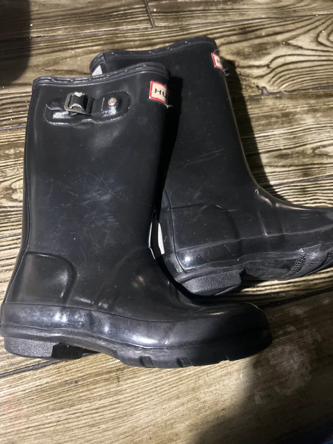 Hunter Black Rain Boots image indicator(2)