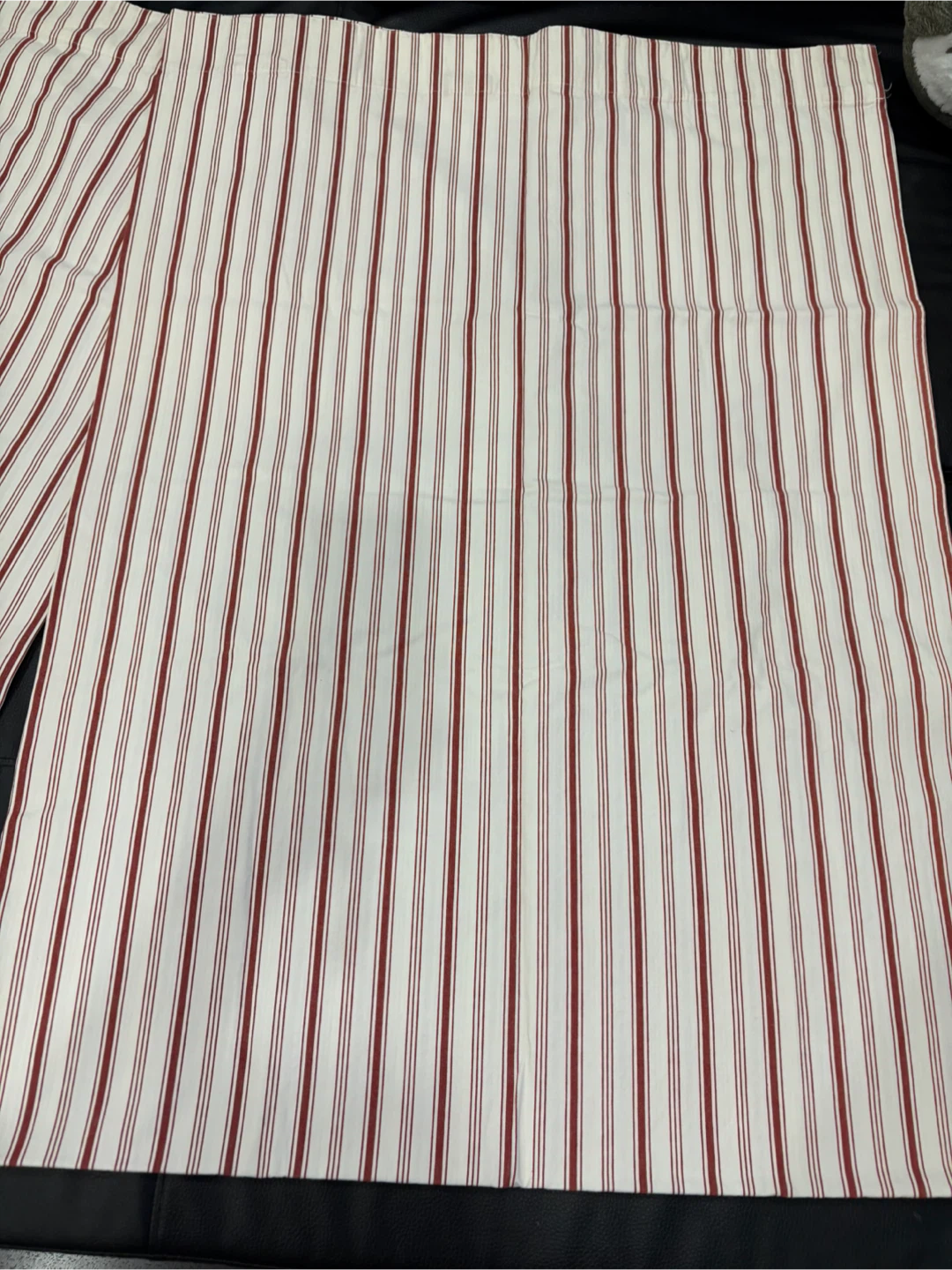 2 Pieces Red & White Striped Curtain Panels - photo 3