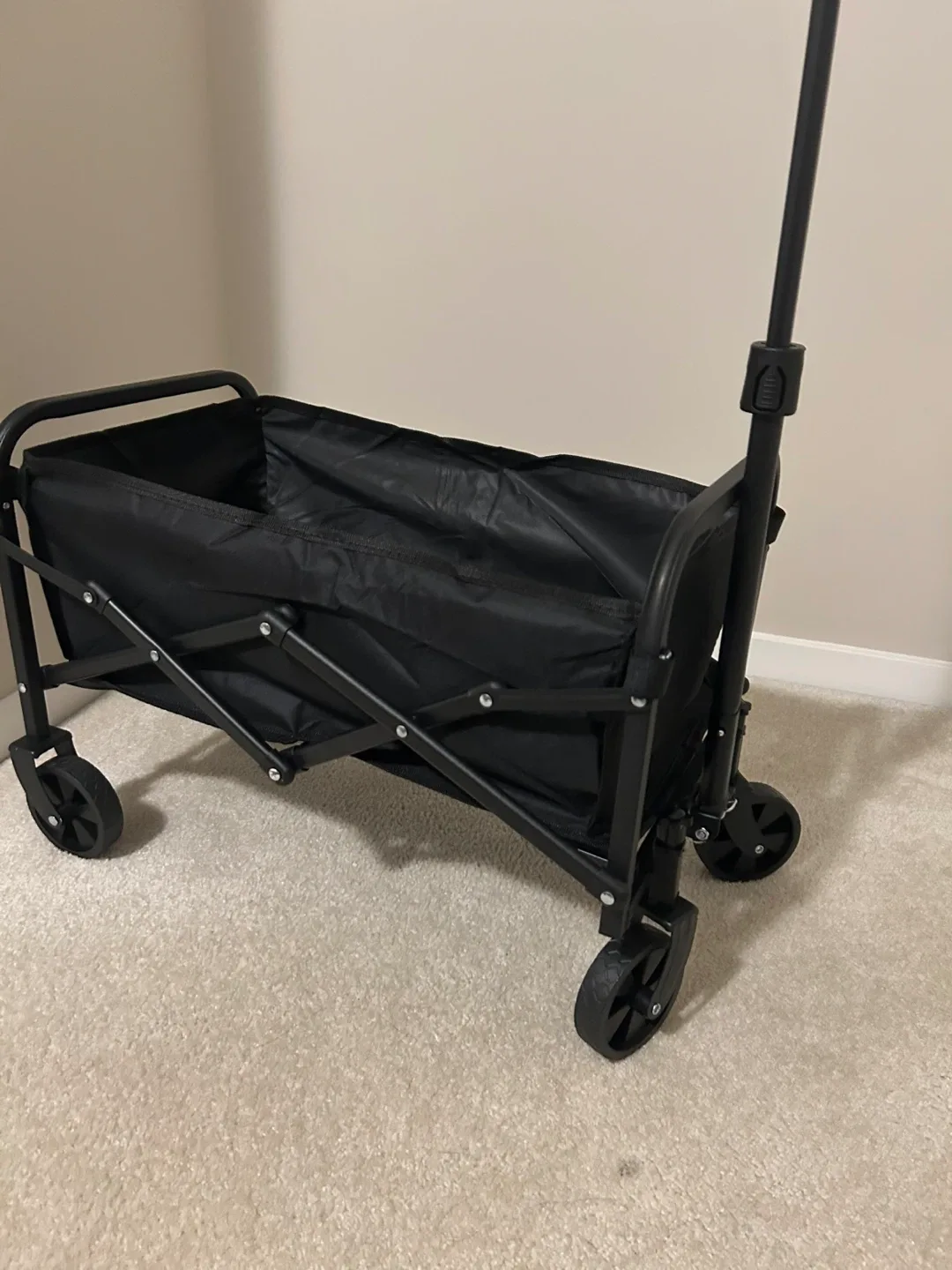 Black Collapsible Utility Wagon image indicator(3)