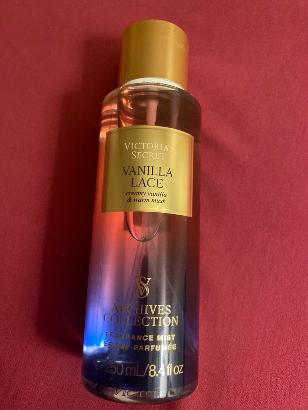 Victoria's Secret Vanilla Lace Fragrance Mist - 250ml image indicator(2)