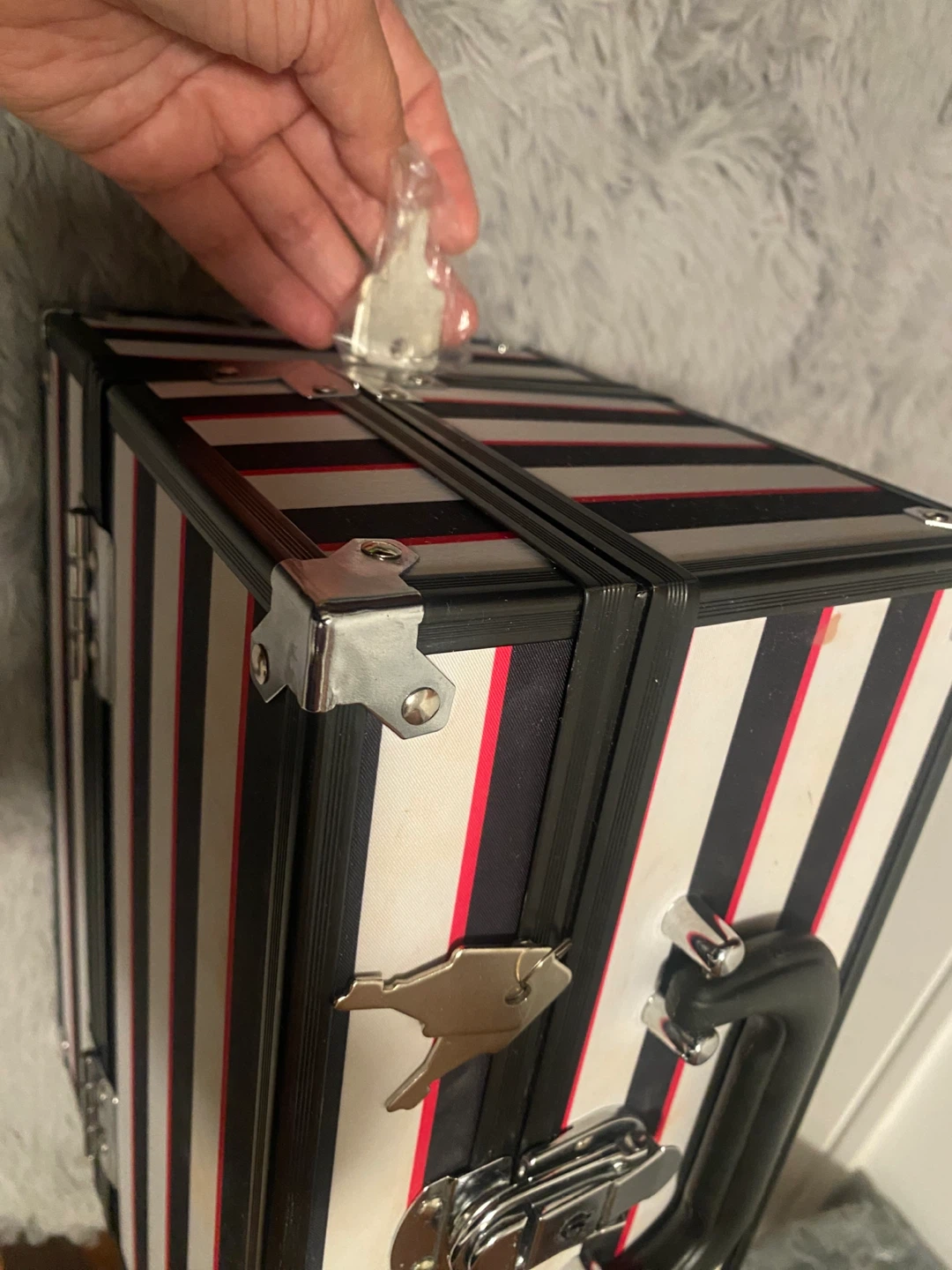 Caboodles Striped Makeup/Cosmetic Case - photo 5