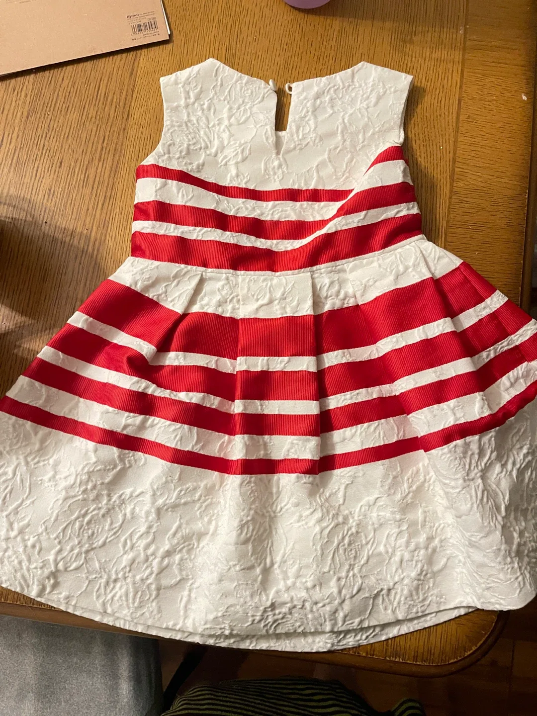 Carolina Herrera Girl's Dress Size 4 image indicator(5)