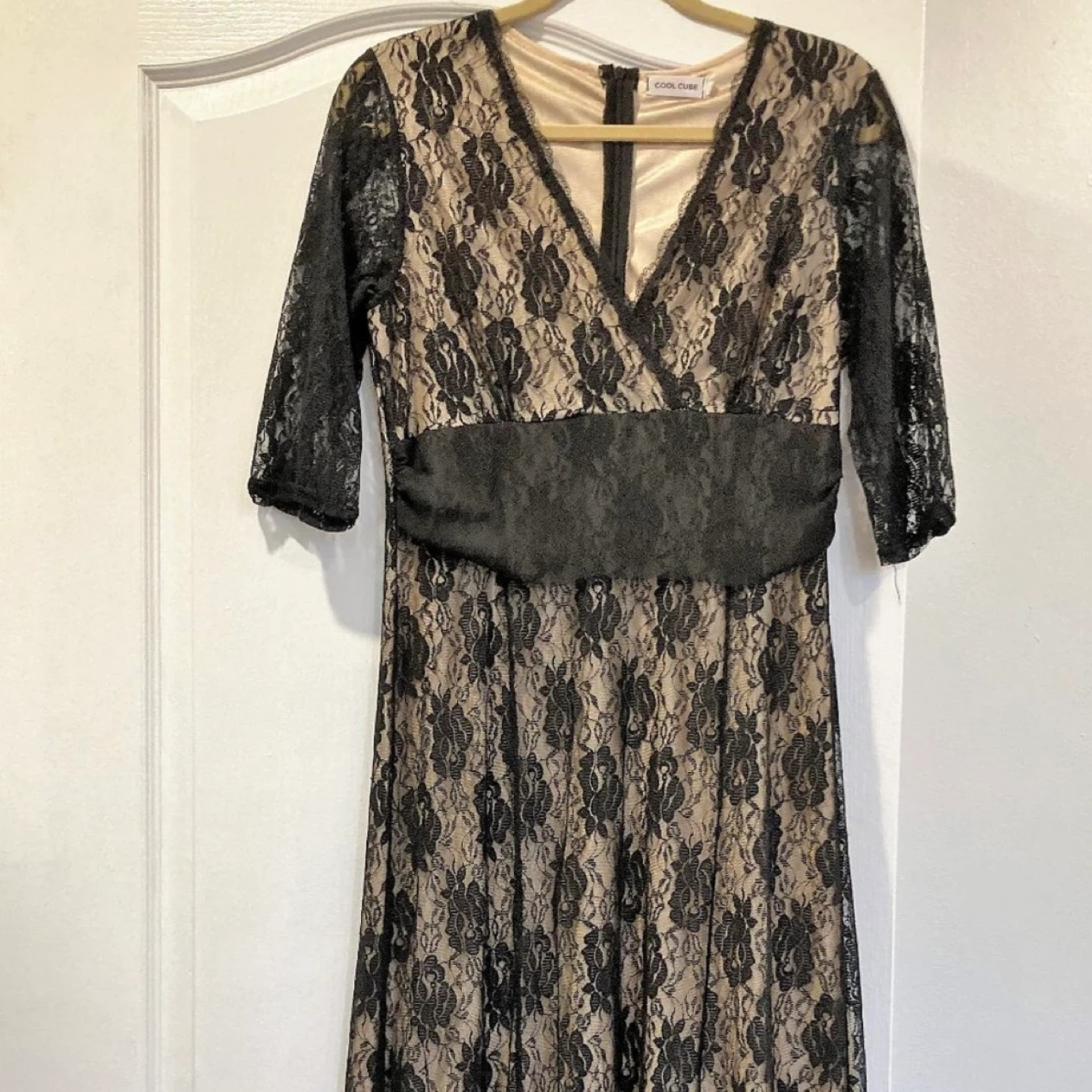 COOL CURE Black Lace Maxi Dress - photo 2