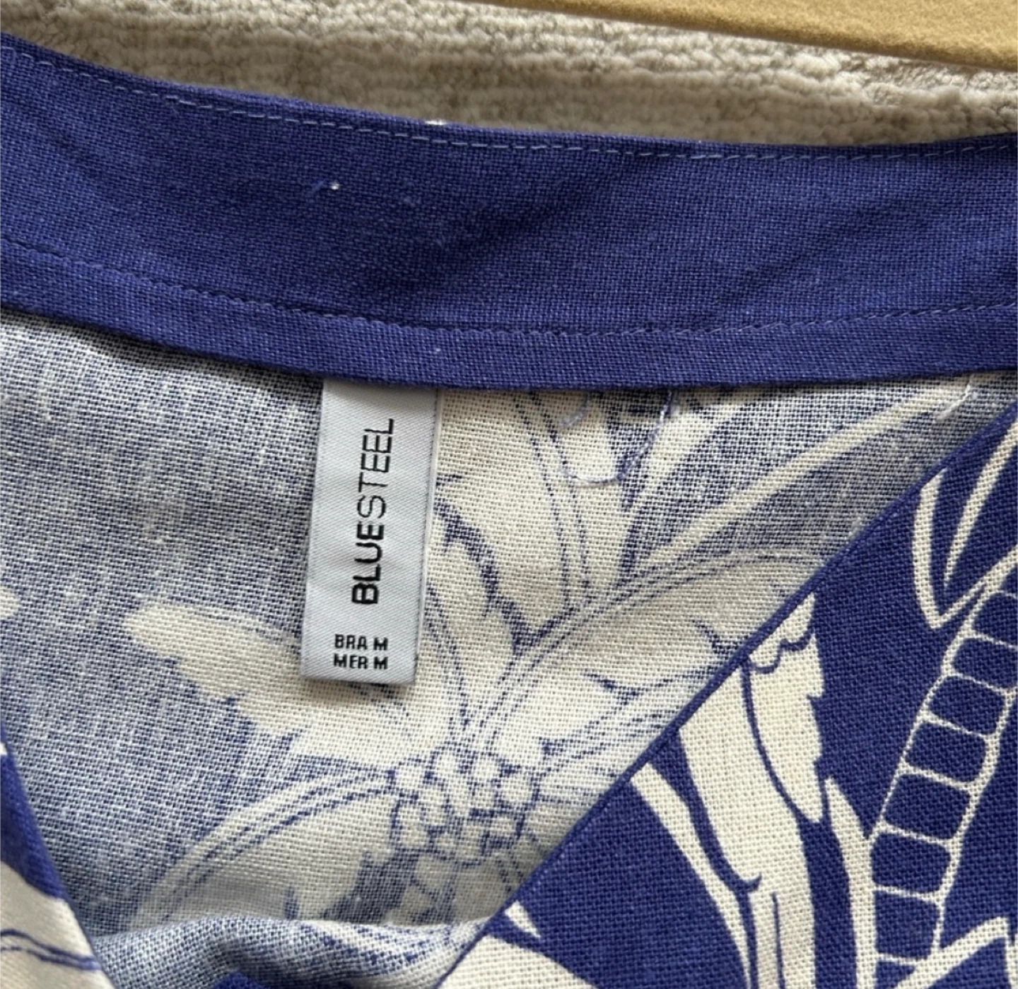 Blue Steel Palm Print Top - Size M - photo 4