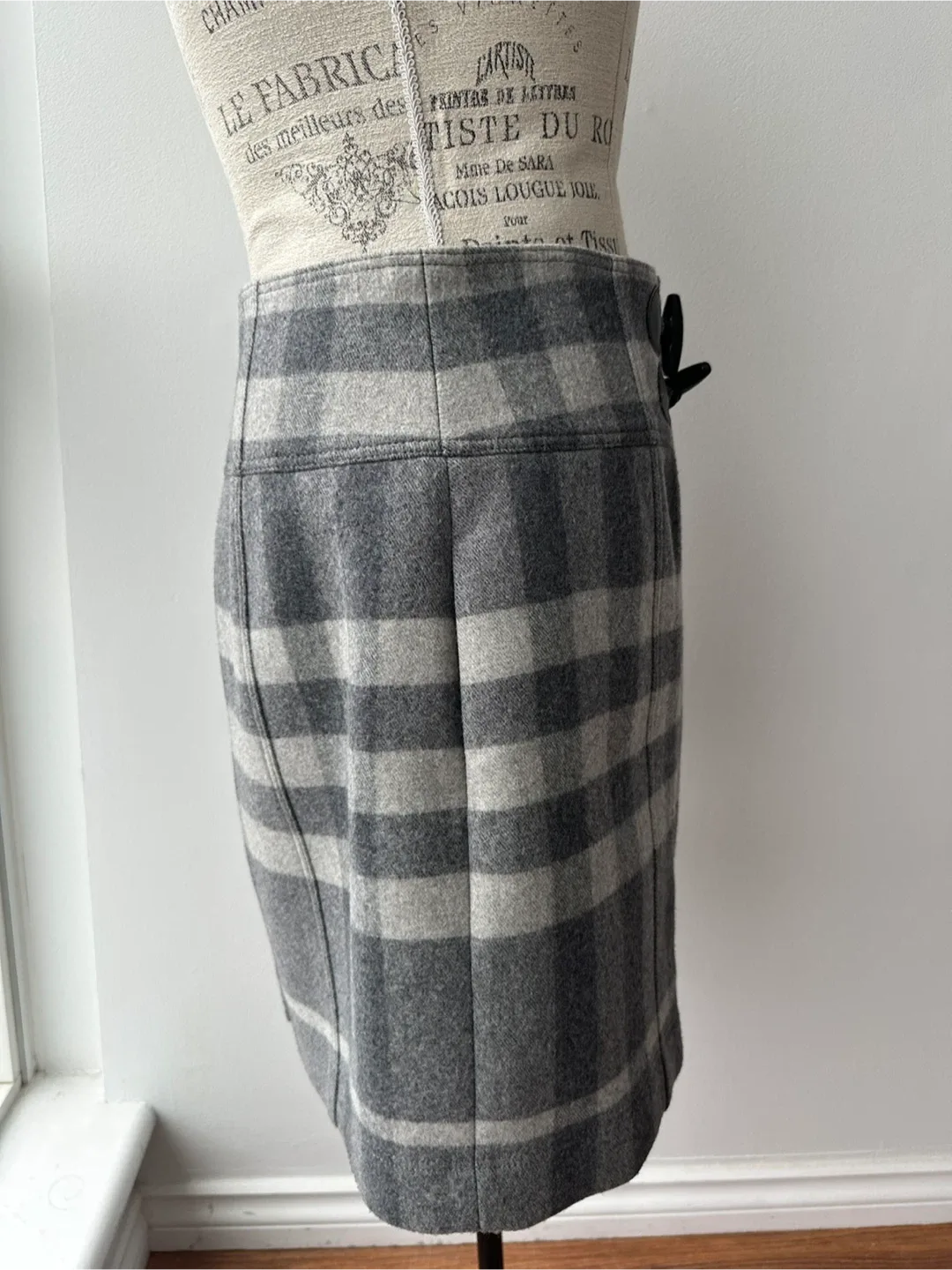 Burberry Wool Check Skirt image indicator(2)